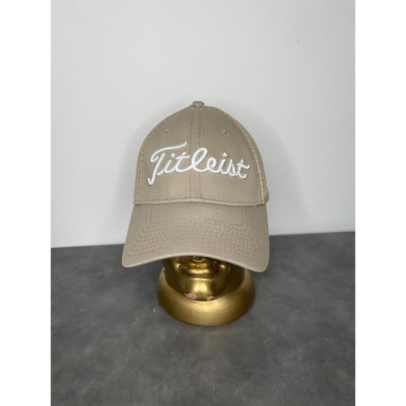 Titleist Mens Golf Hat Tan Fitted Baseball Cap Size Large/XL - Picture 1 of 6